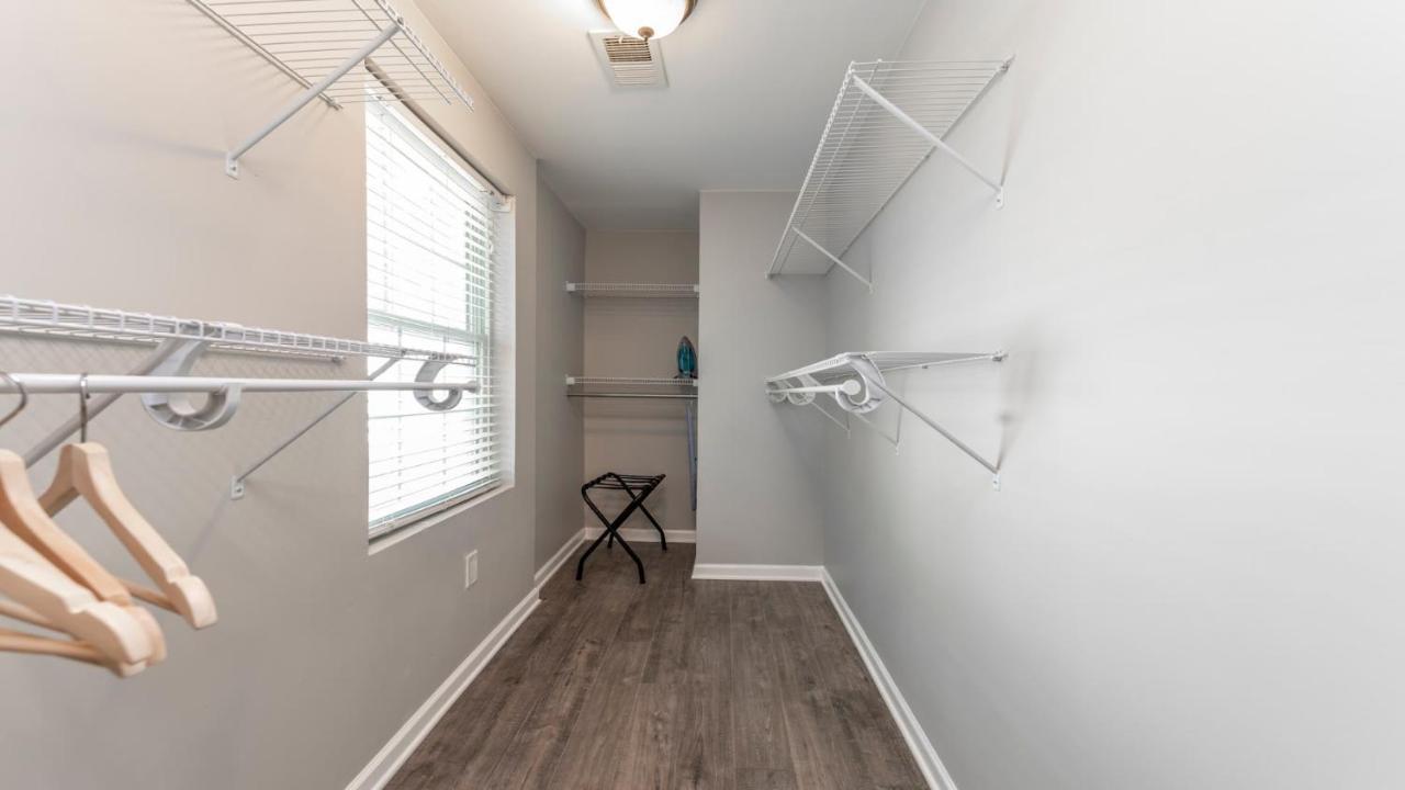 Stylish 3Br 3Ba Colonial House By Cozysuites Alexandria Extérieur photo